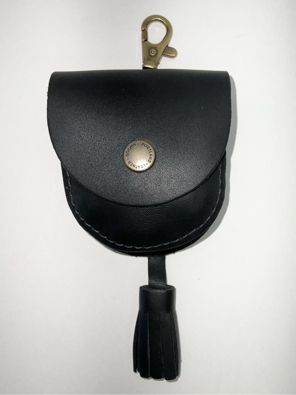 Portland Leather Nimbus Pouch in Smooth Black-New
